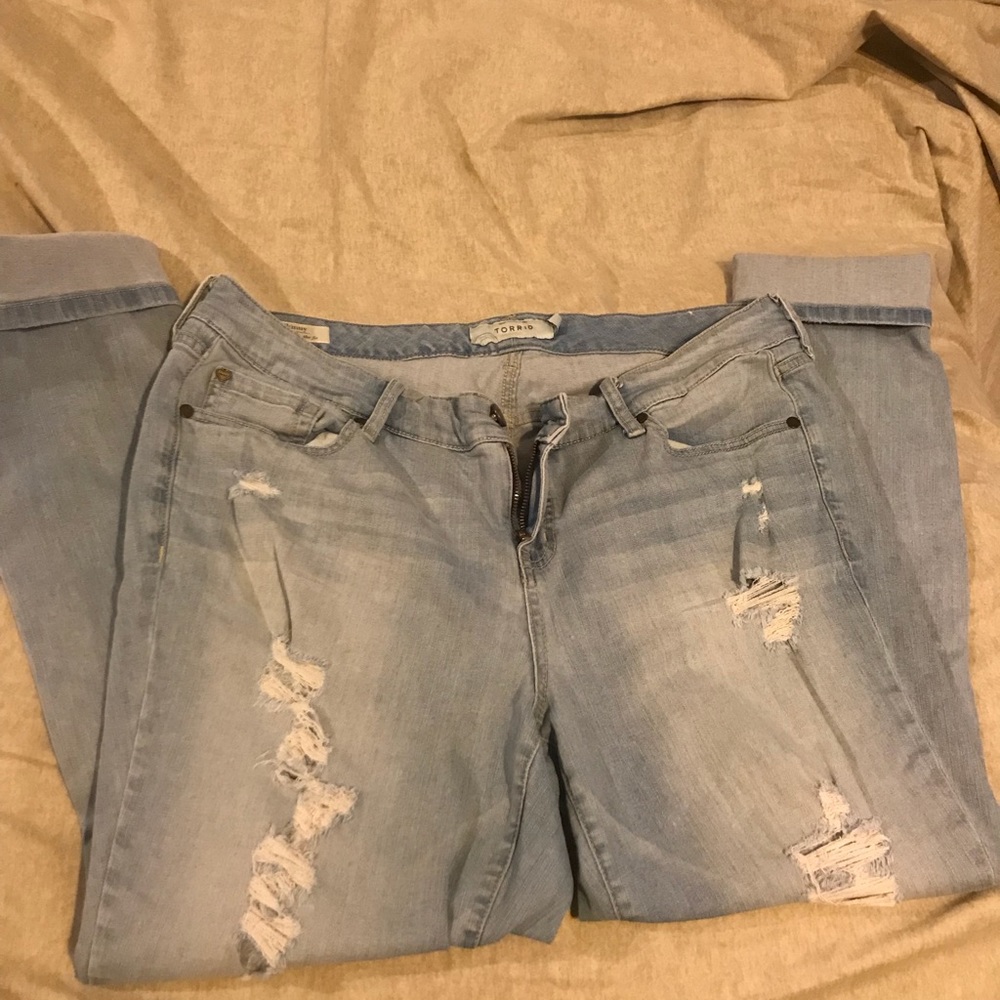 Torrid skinny jeans with destruction